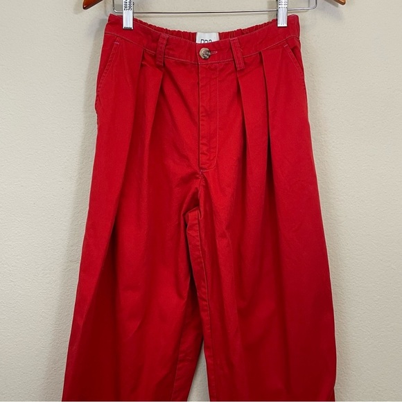 BDG Red Keaton Pleated Chino Cuffed Hem Pants Size Small - Picture 4 of 12